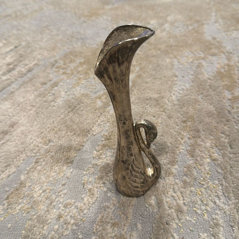 GODINGER SILVER ART PLATED SWAN VASE 7‎ INCHES TALL